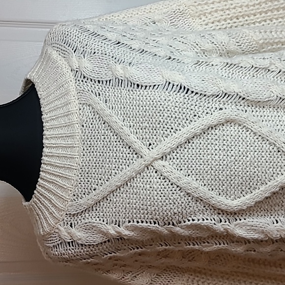 So Cable Knit Sweater - Picture 2 of 11